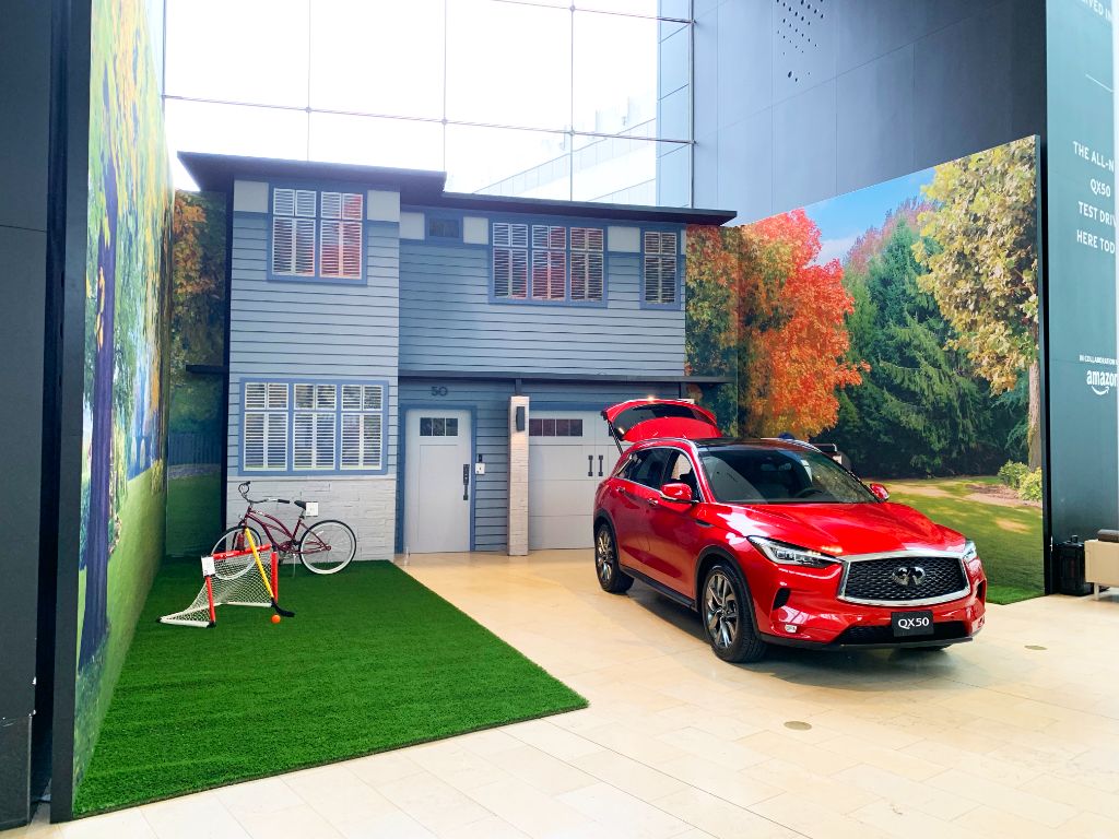 Infiniti Automotive Display